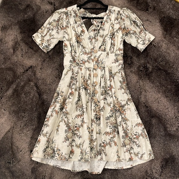 3 dresses for 1 price all new - Picture 3 of 3